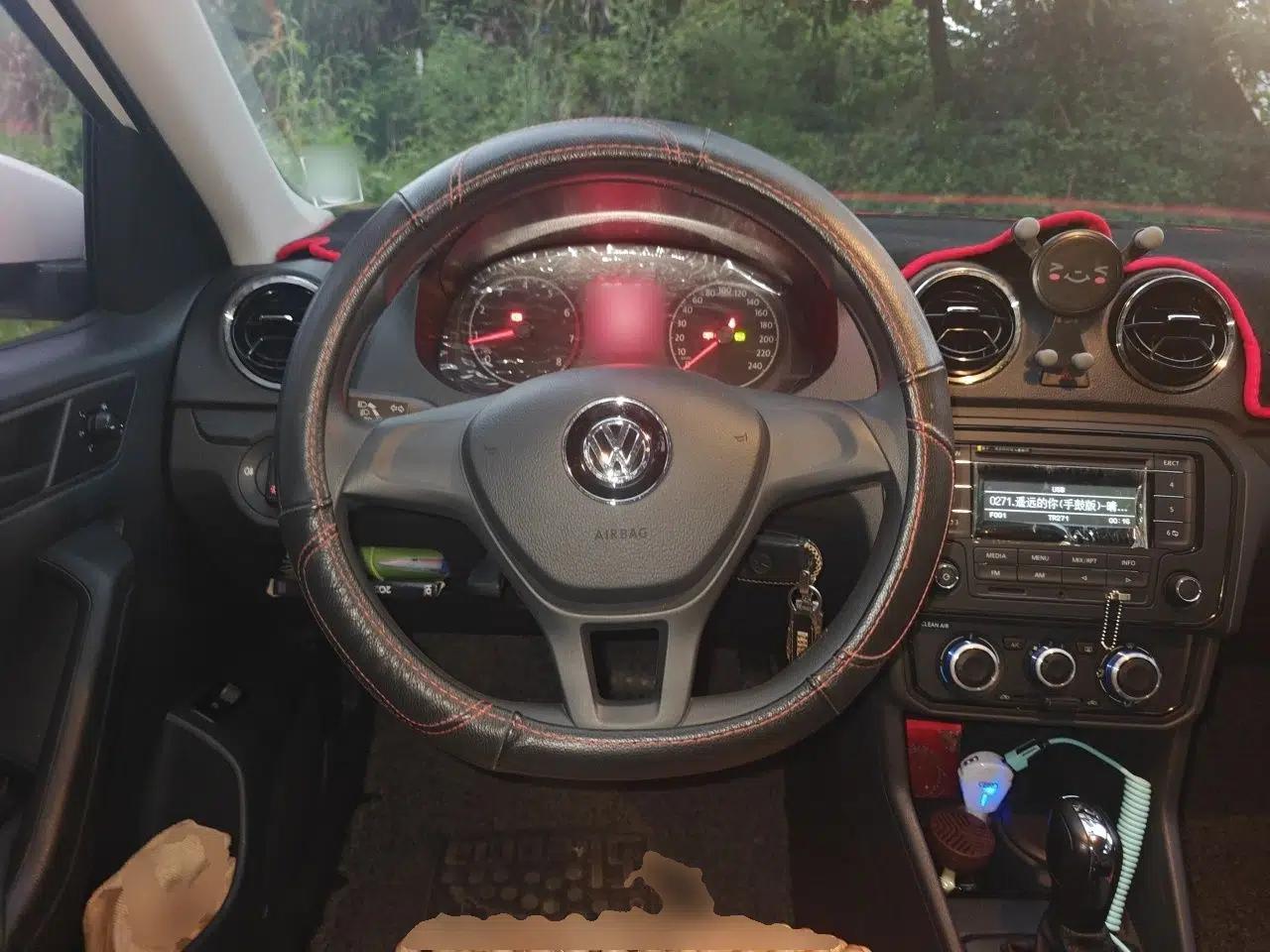 Volkswagen Jetta 2017 1.5L Automatic Fashion Model — миниатюра 11