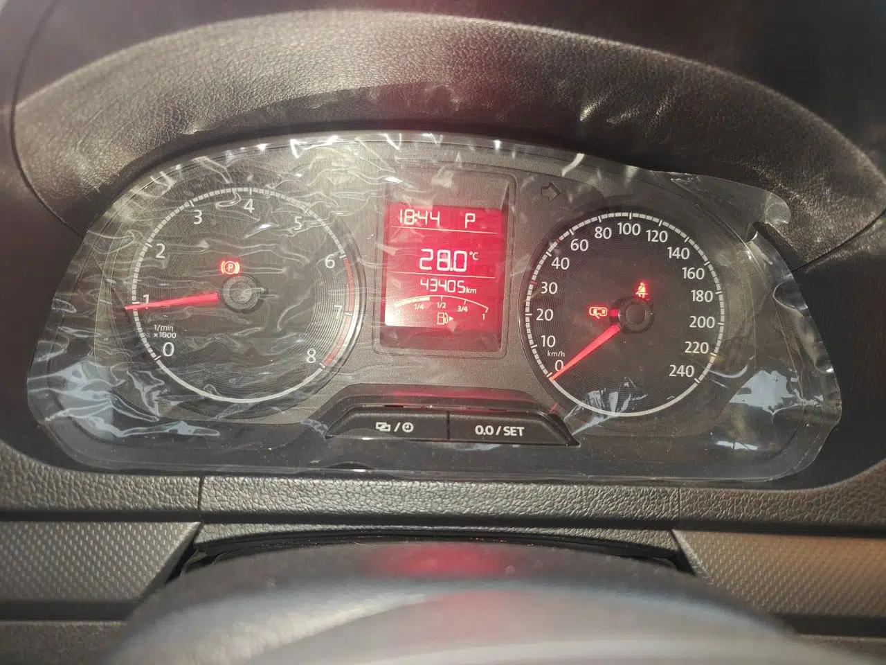 Volkswagen Jetta 2017 1.5L Automatic Fashion Model — миниатюра 12