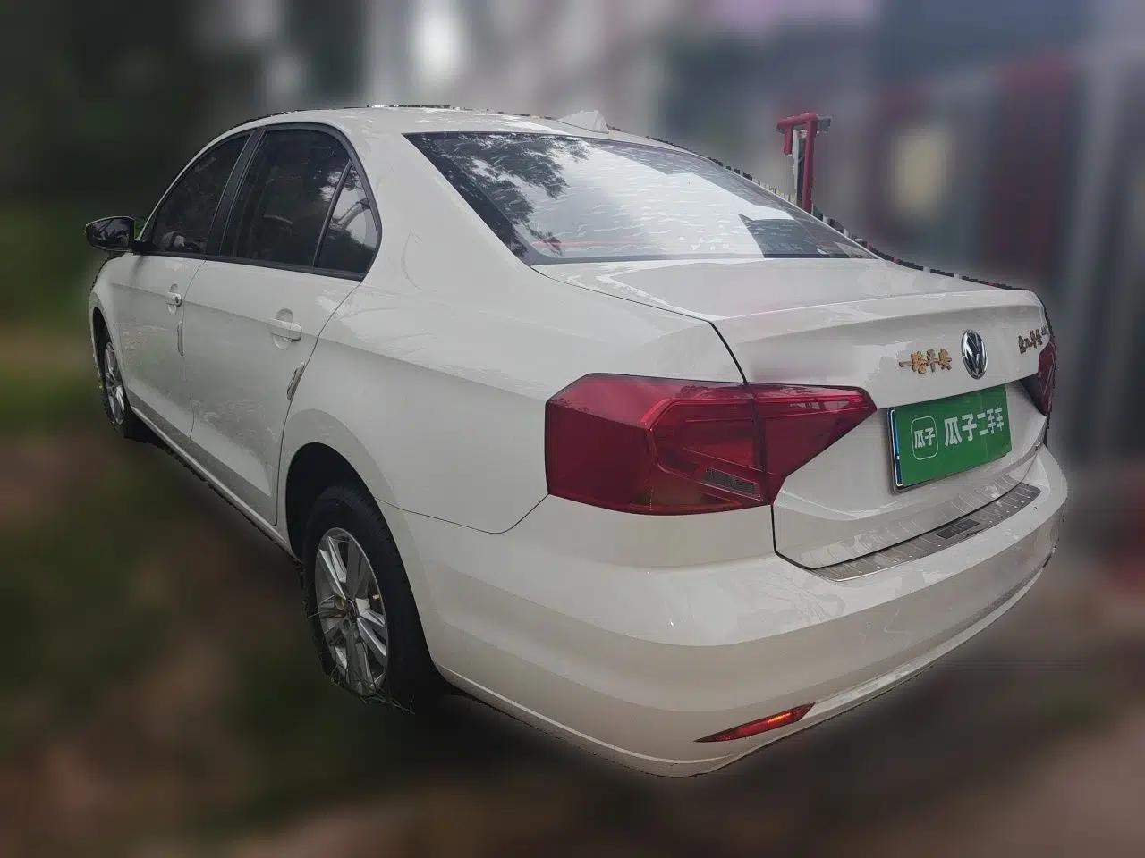 Volkswagen Jetta 2017 1.5L Automatic Fashion Model — миниатюра 4