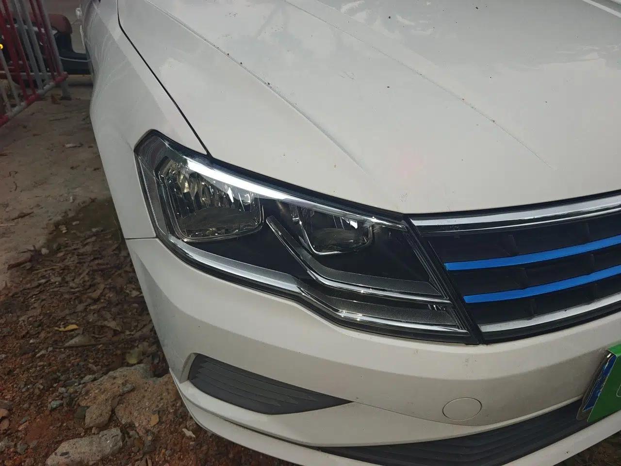 Volkswagen Jetta 2017 1.5L Automatic Fashion Model — миниатюра 7
