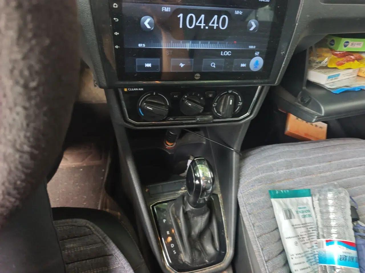 Volkswagen Jetta 2017 1.5L Automatic Comfort Model — миниатюра 14
