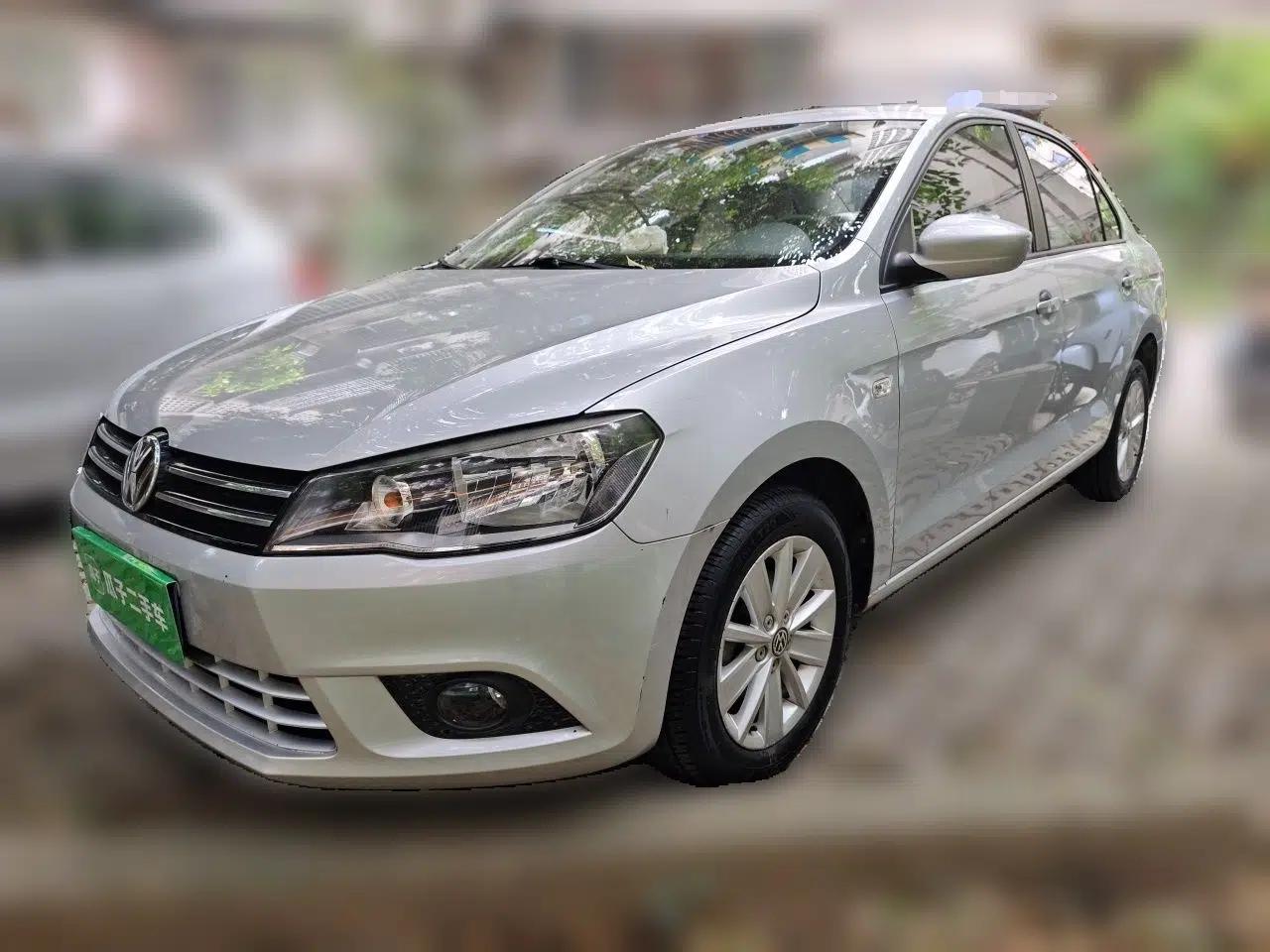 Volkswagen Jetta 2013 1.6L Manual Comfort Model — миниатюра 1