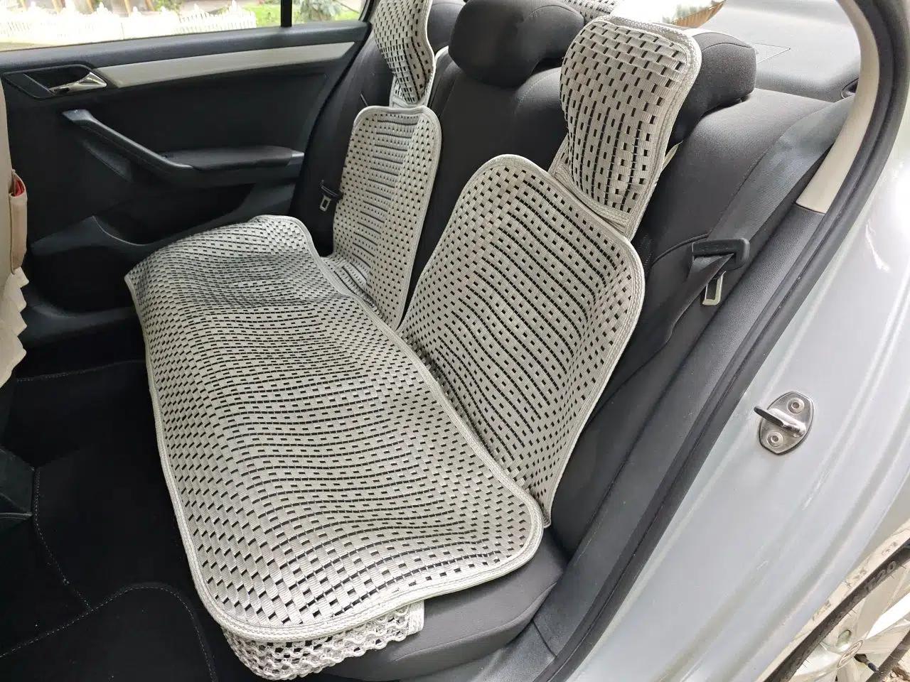 Volkswagen Jetta 2013 1.6L Manual Comfort Model — миниатюра 18