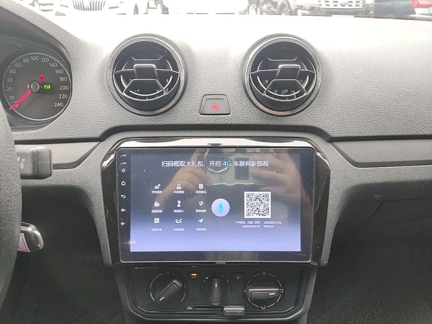 Volkswagen Jetta 2017 1.5L Automatic Fashion Model — миниатюра 16
