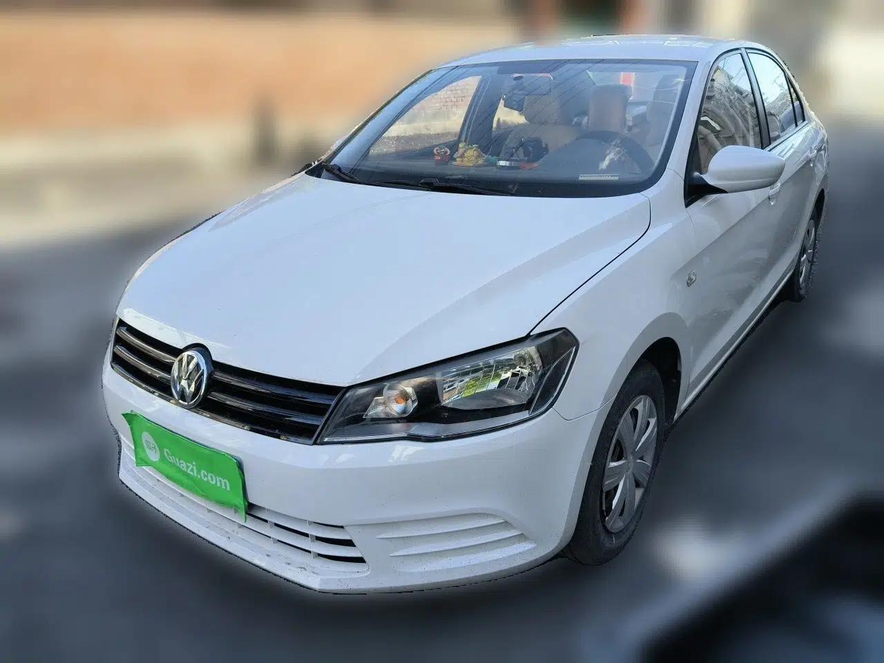 Volkswagen Jetta 2015 Value Edition 1.6L Automatic Fashion Version — миниатюра 1