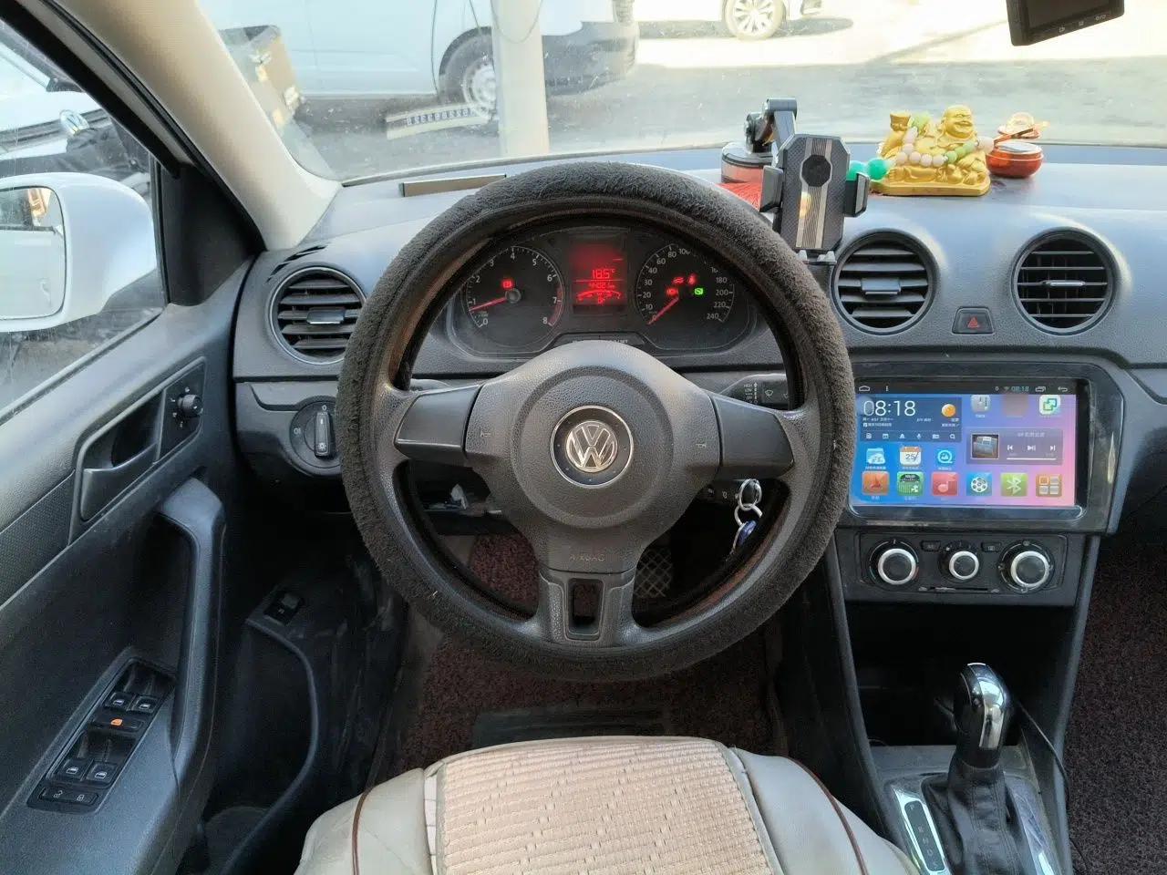 Volkswagen Jetta 2015 Value Edition 1.6L Automatic Fashion Version — миниатюра 11