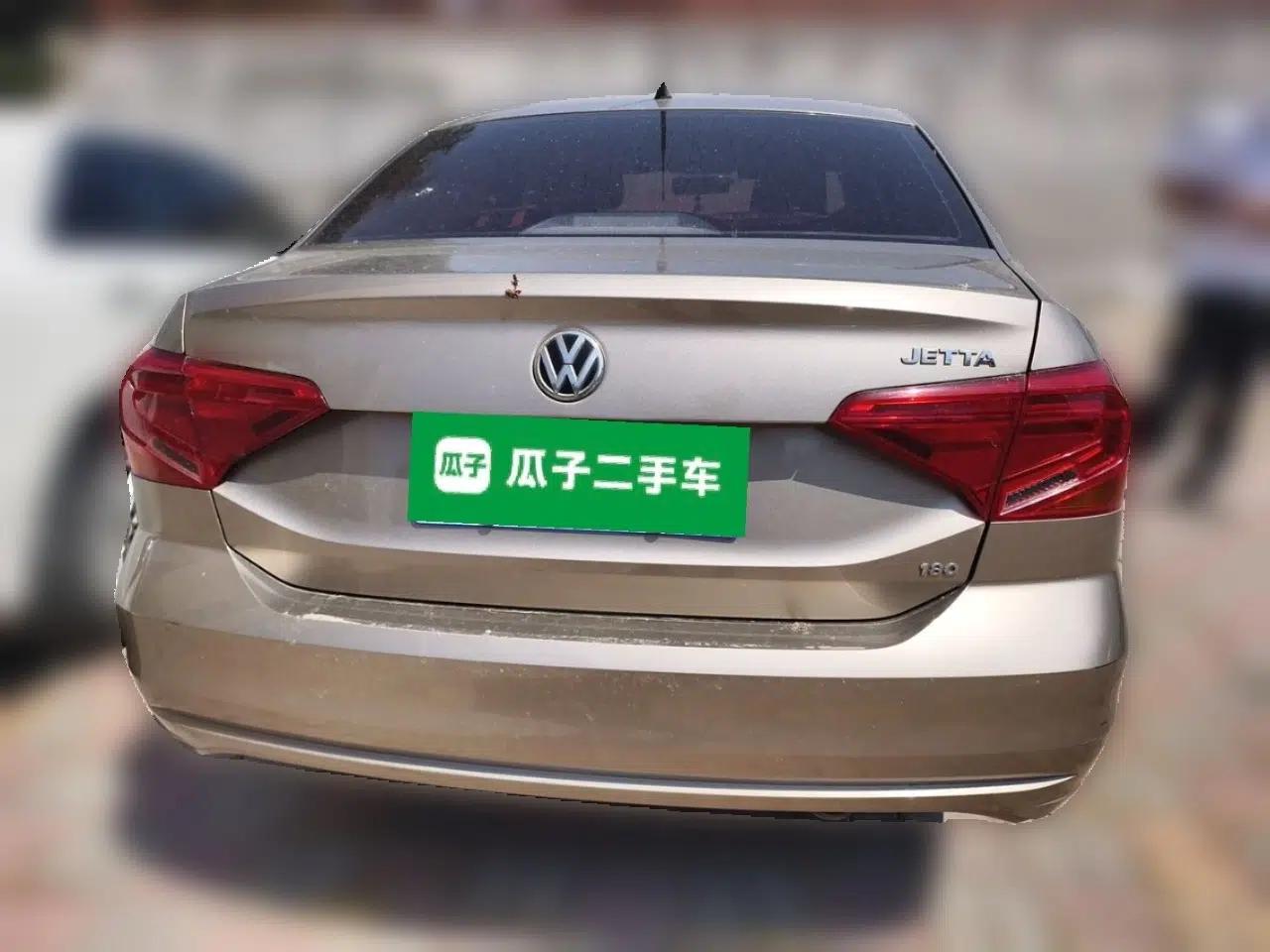 Volkswagen Jetta 2017 1.5L Automatic Fashion Model — миниатюра 5
