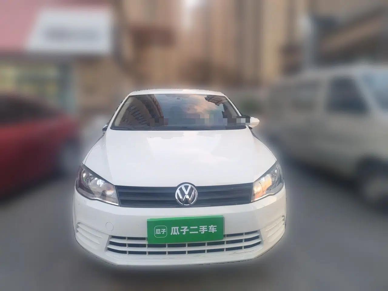 Volkswagen Jetta 2015 Value Edition 1.6L Automatic Fashion Version — миниатюра 2