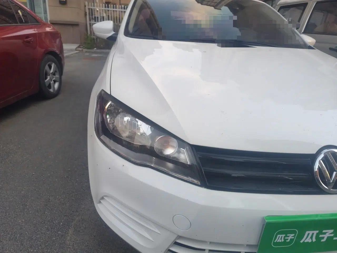 Volkswagen Jetta 2015 Value Edition 1.6L Automatic Fashion Version — миниатюра 7