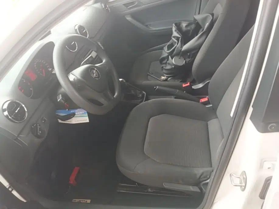 Volkswagen Jetta 2017 1.5L Automatic Fashion Model — миниатюра 18
