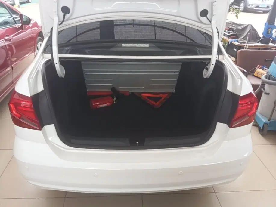 Volkswagen Jetta 2017 1.5L Automatic Fashion Model — миниатюра 22