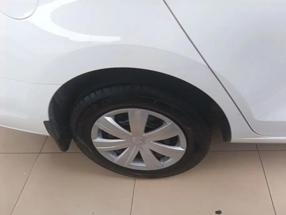 Volkswagen Jetta 2017 1.5L Automatic Fashion Model — миниатюра 10