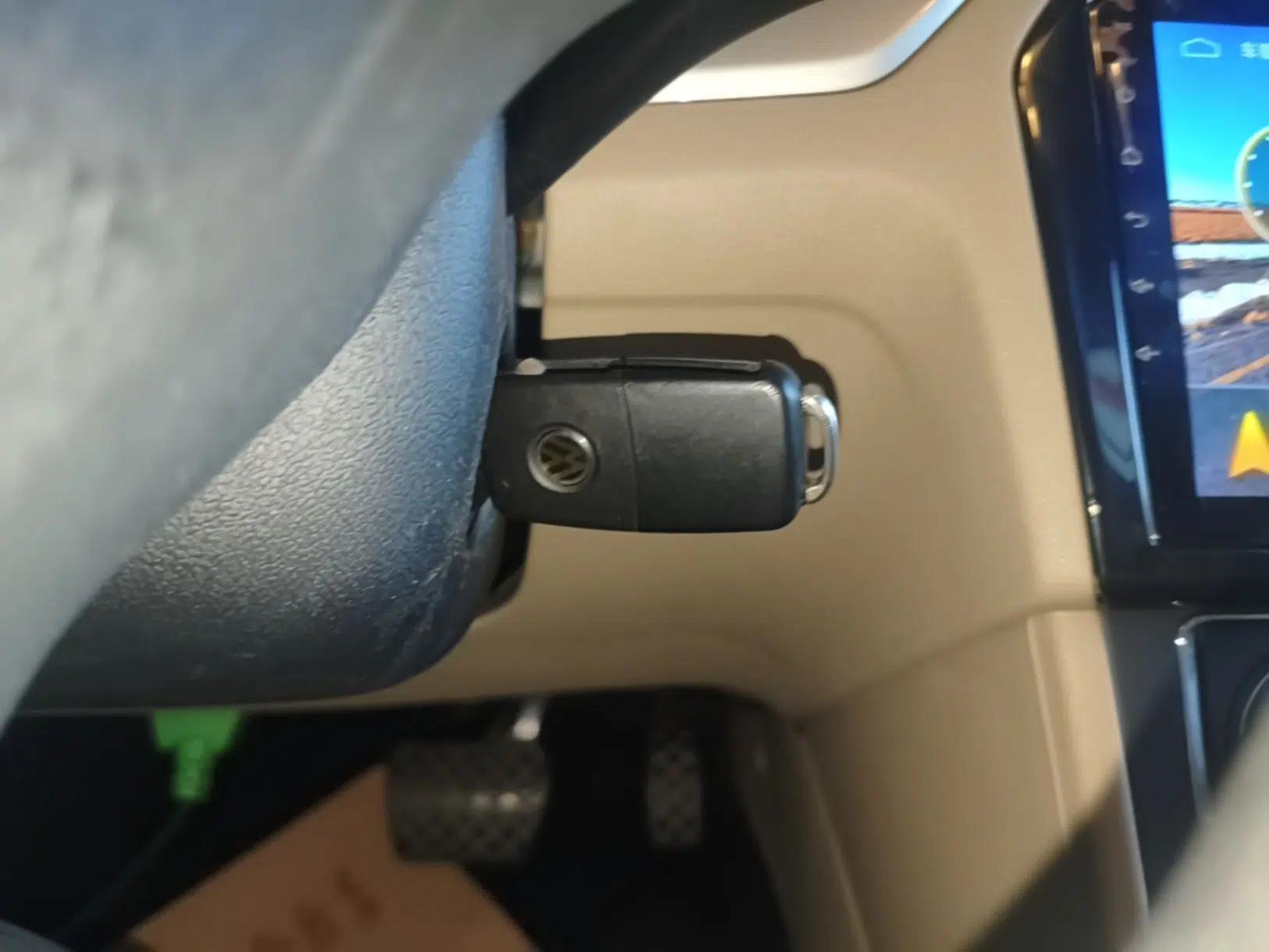 Volkswagen Jetta 2013 1.6L Automatic Comfort Model — миниатюра 22