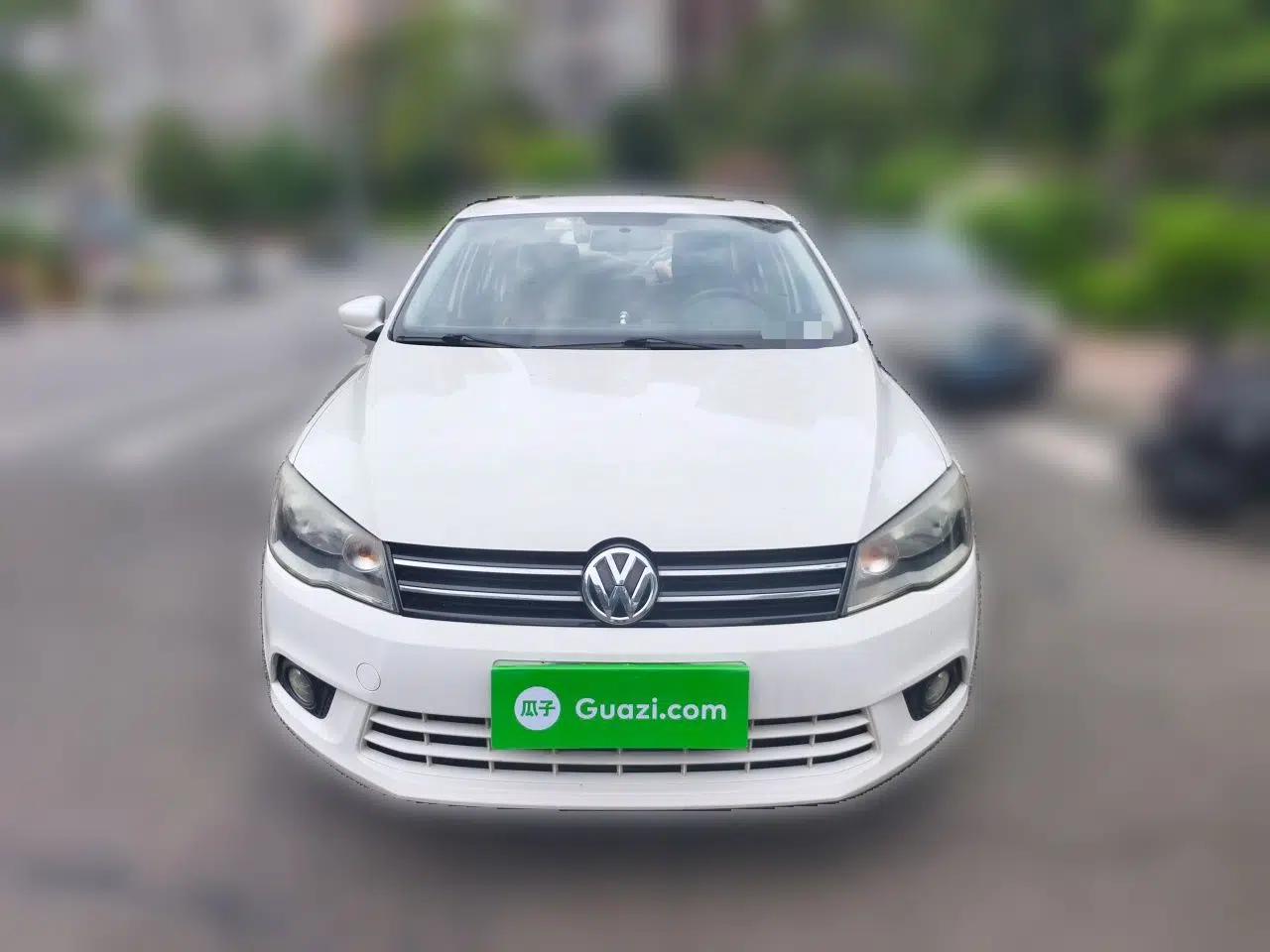 Volkswagen Jetta 2013 1.6L Manual Comfort Model — миниатюра 2