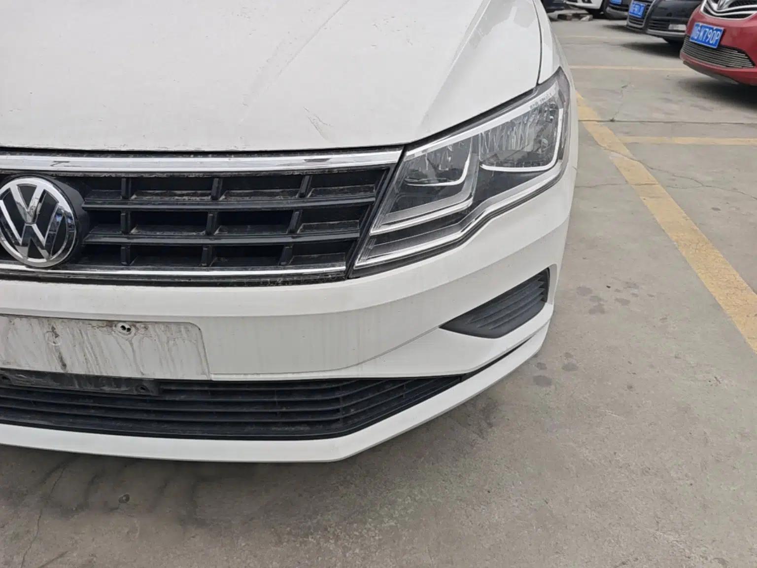 Volkswagen Jetta 2017 1.5L Manual Fashion Edition — миниатюра 9