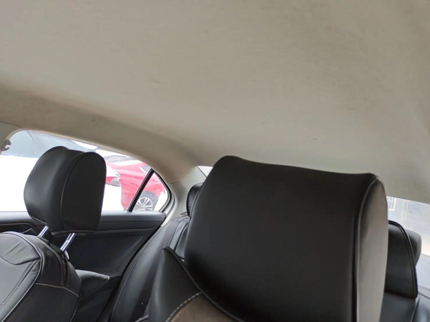 Volkswagen Jetta 2015 1.6L Manual Fashion Edition — миниатюра 21