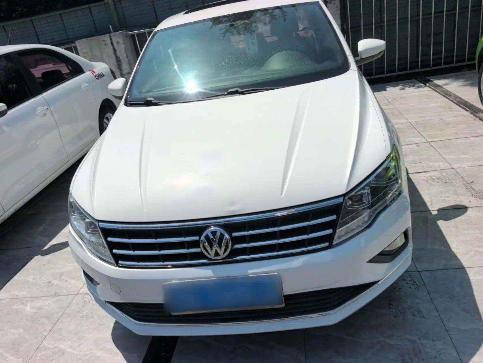Volkswagen Jetta 2017 1.4L Manual Comfort Model — миниатюра 2