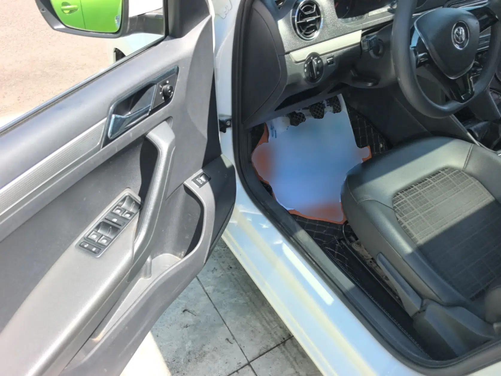 Volkswagen Jetta 2017 1.4L Manual Comfort Model — миниатюра 19