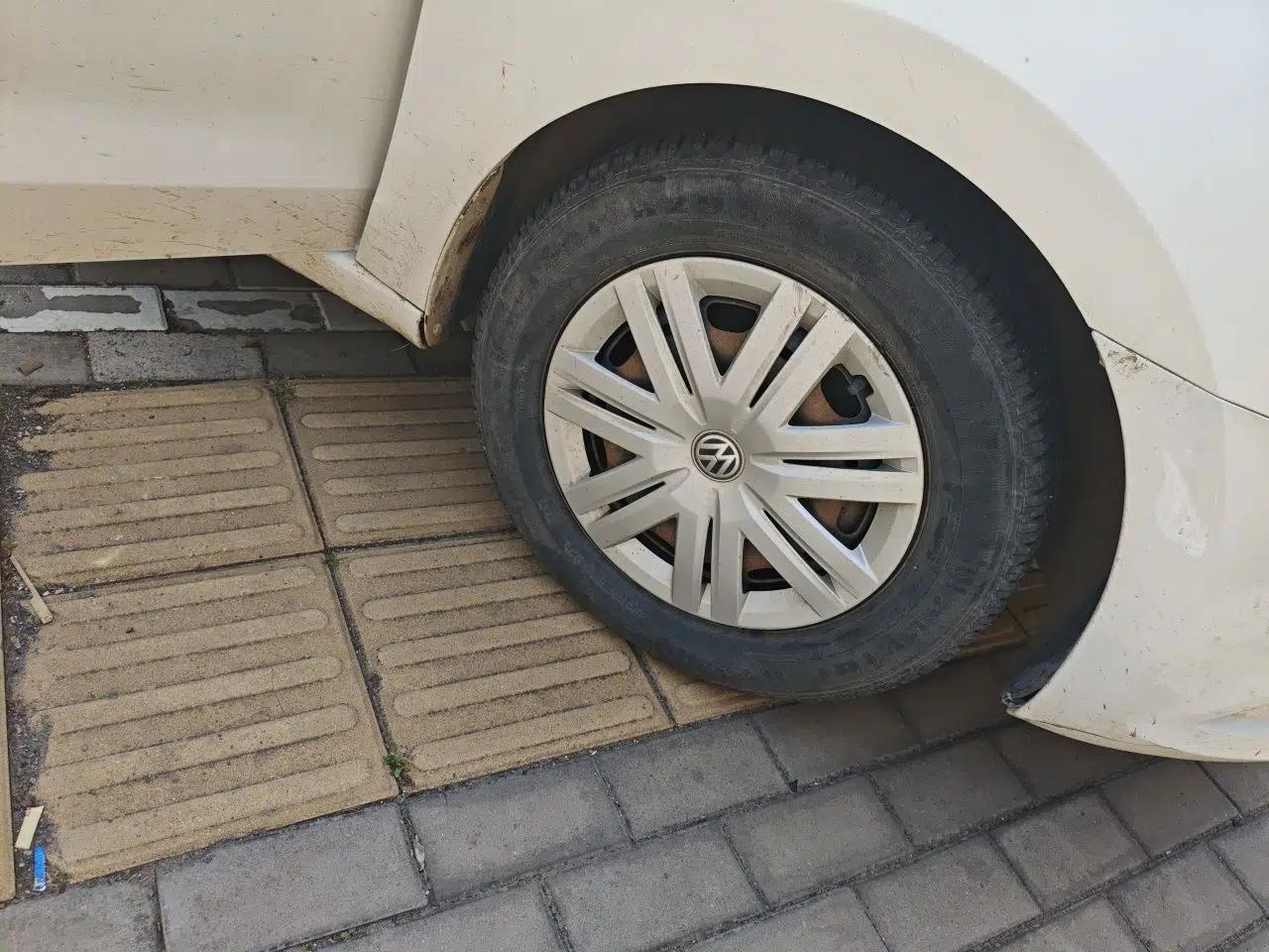 Volkswagen Jetta 2013 1.4L Manual Fashion Model — миниатюра 8