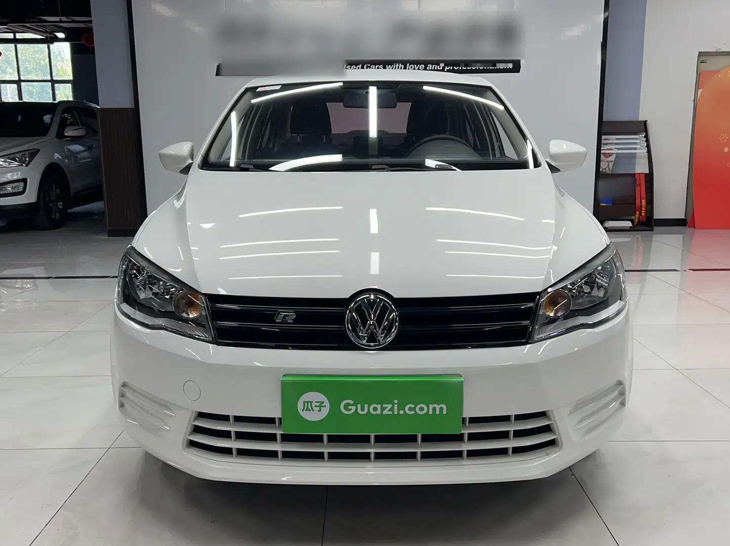 Volkswagen Jetta 2015 Zhuihui Edition 1.4L Manual Fashion Model — миниатюра 2