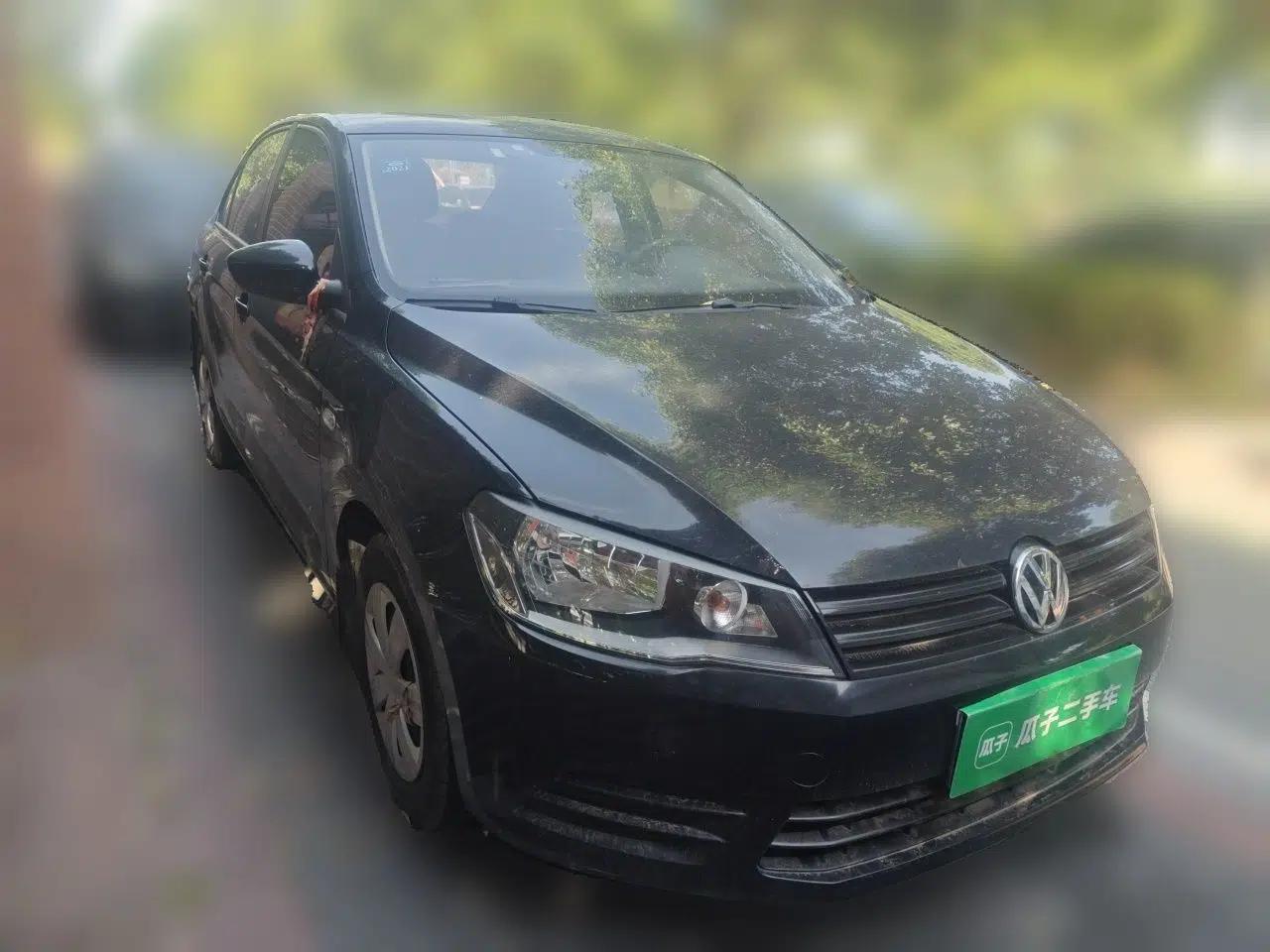 Volkswagen Jetta 2015 Value Edition 1.6L Manual Fashionable Style — миниатюра 3