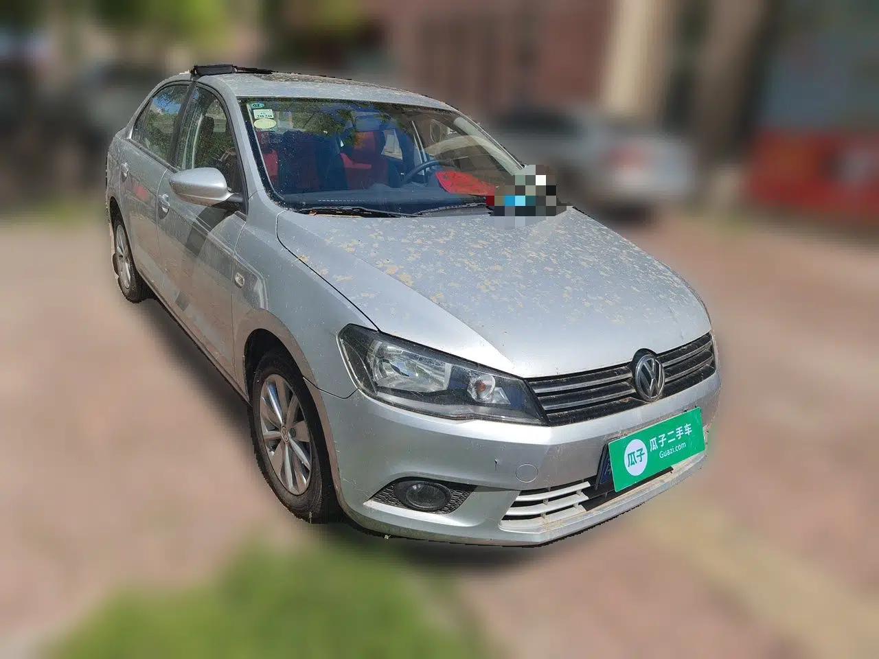 Volkswagen Jetta 2013 1.6L Manual Comfort Model — миниатюра 3
