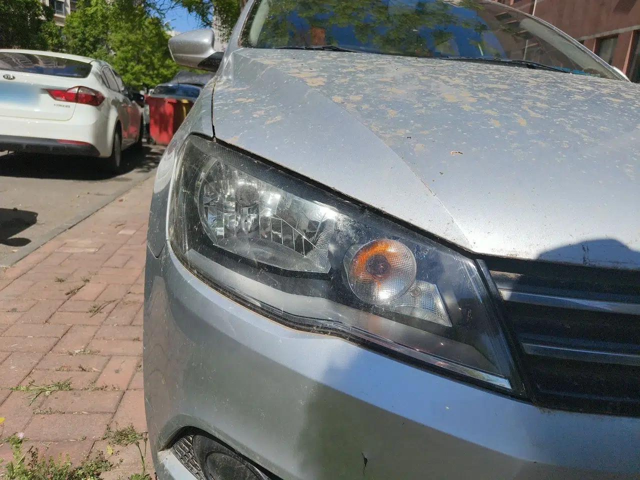 Volkswagen Jetta 2013 1.6L Manual Comfort Model — миниатюра 7