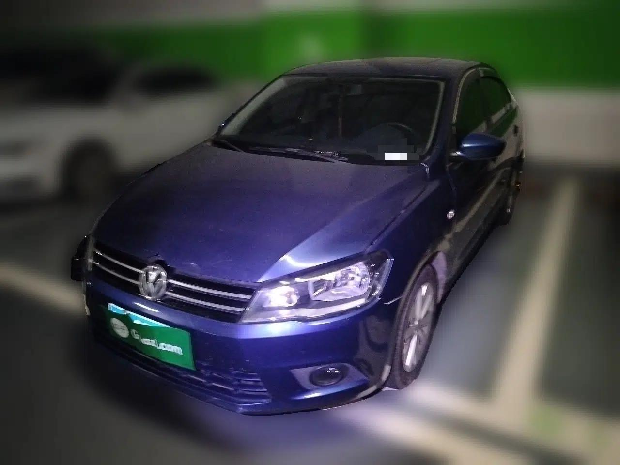 Volkswagen Jetta 2013 1.6L Automatic Comfort Model — миниатюра 1