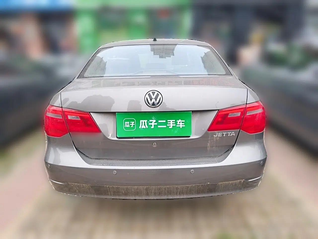 Volkswagen Jetta 2013 1.4L Manual Comfort Model — миниатюра 5