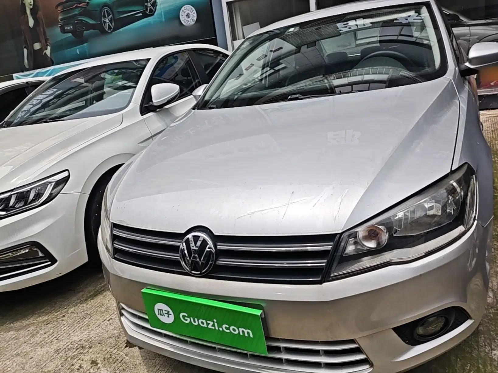 Volkswagen Jetta 2015 1.6L Manual Comfort Model — миниатюра 2