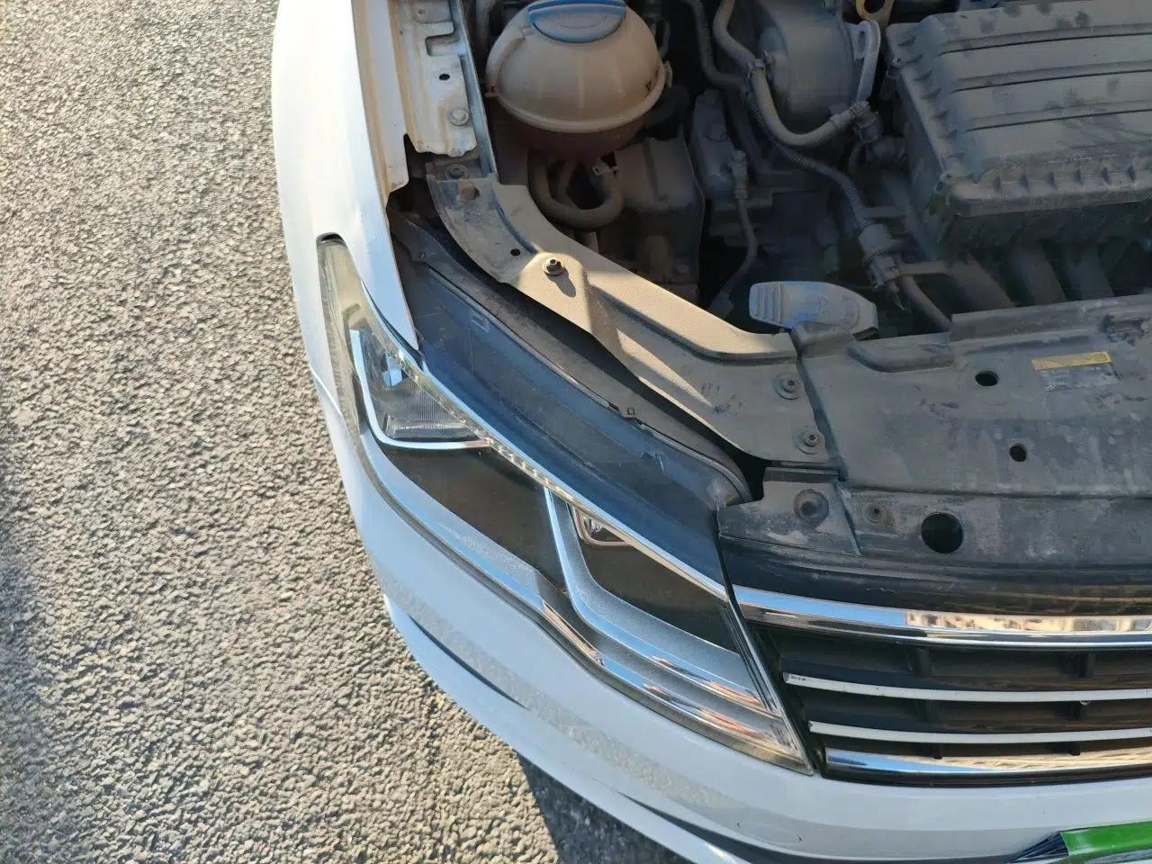 Volkswagen Jetta 2017 1.5L Manual Fashion Edition — миниатюра 7