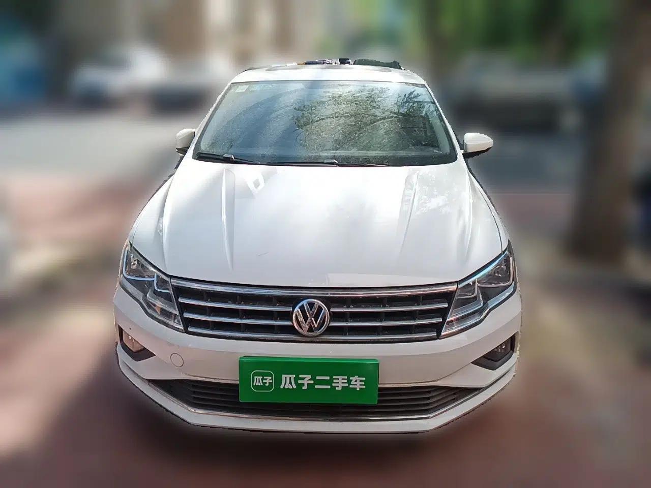 Volkswagen Jetta 2017 1.5L Automatic Comfort Model — миниатюра 2