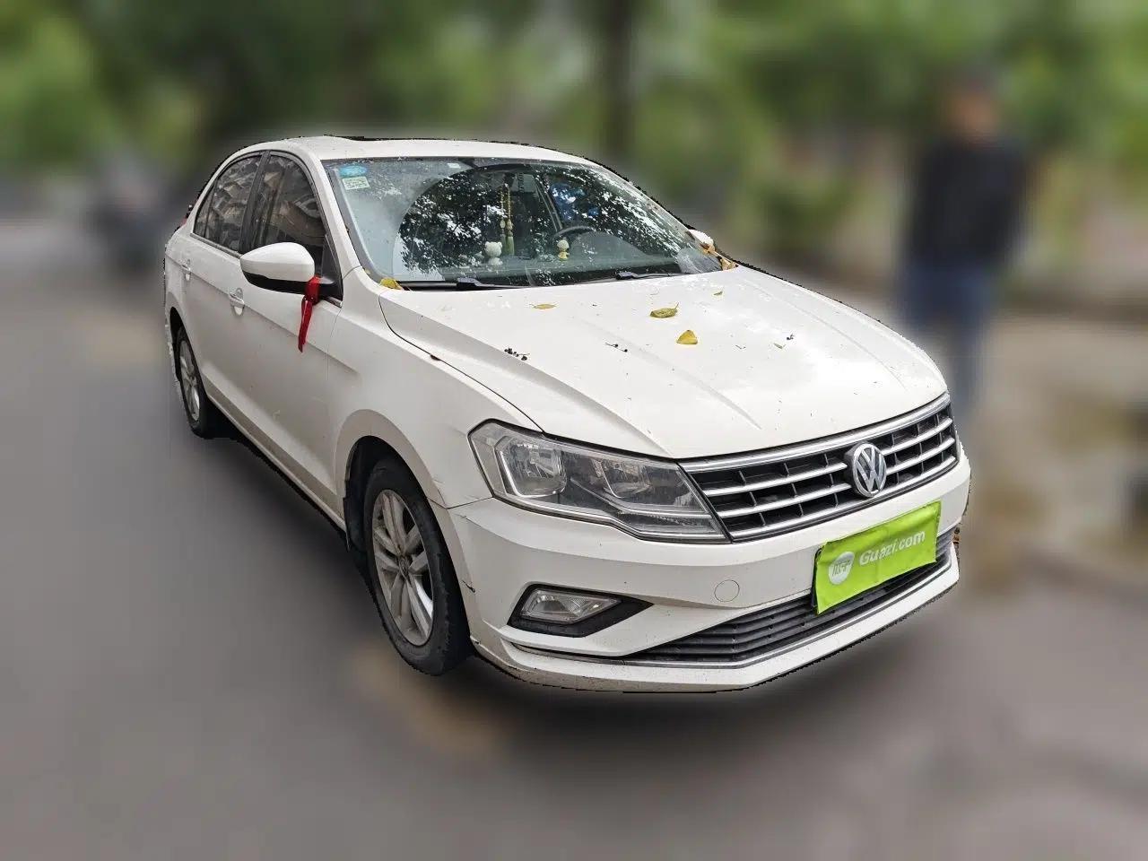 Volkswagen Jetta 2017 1.5L Automatic Comfort Model — миниатюра 3