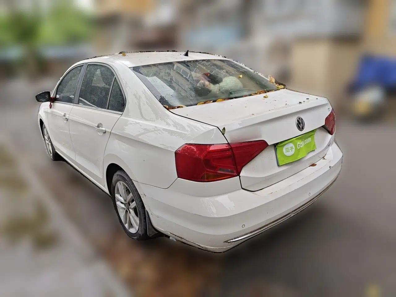 Volkswagen Jetta 2017 1.5L Automatic Comfort Model — миниатюра 4