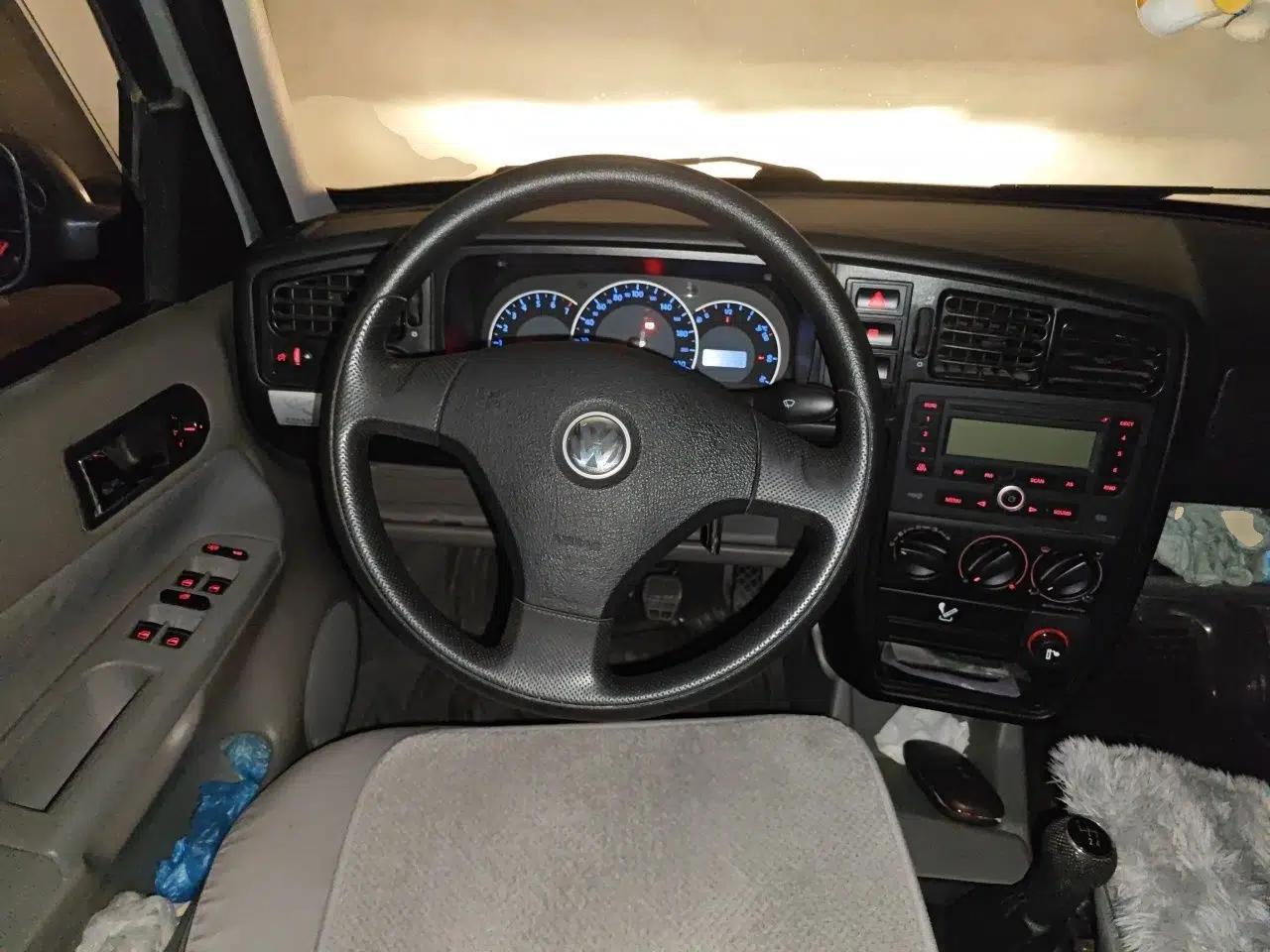 Volkswagen Jetta 2008 CIF Spring Model — миниатюра 11