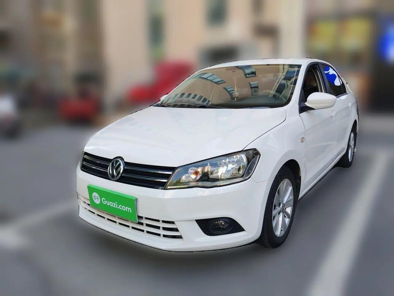 Volkswagen Jetta 2013 1.6L Manual Comfort Model — миниатюра 1