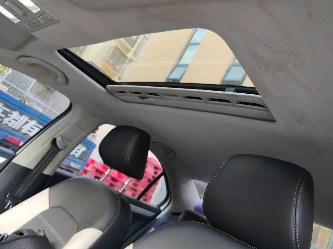 Volkswagen Jetta 2013 1.6L Manual Comfort Model — миниатюра 19