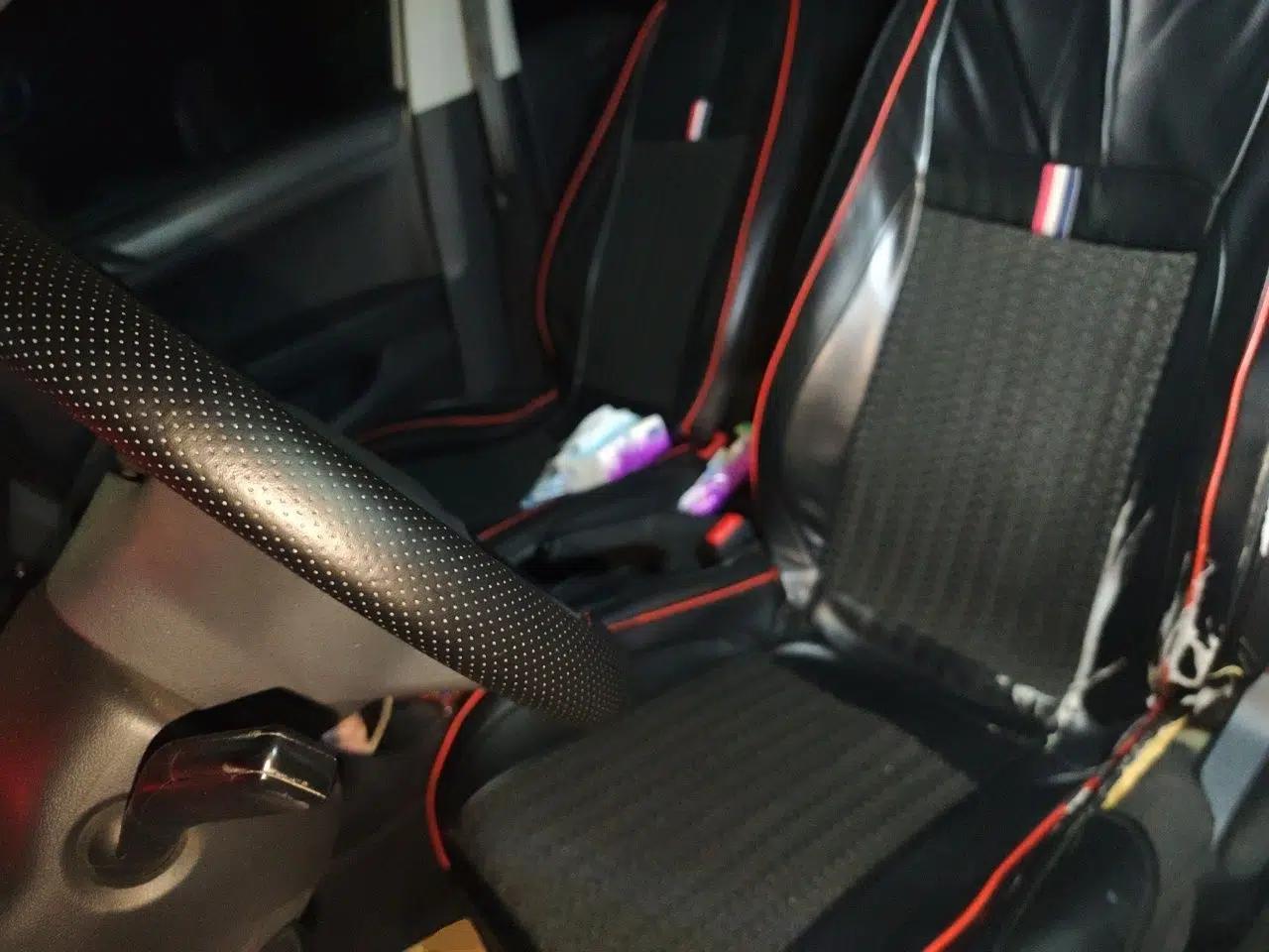Volkswagen Jetta 2015 1.6L Manual Fashion Edition — миниатюра 16