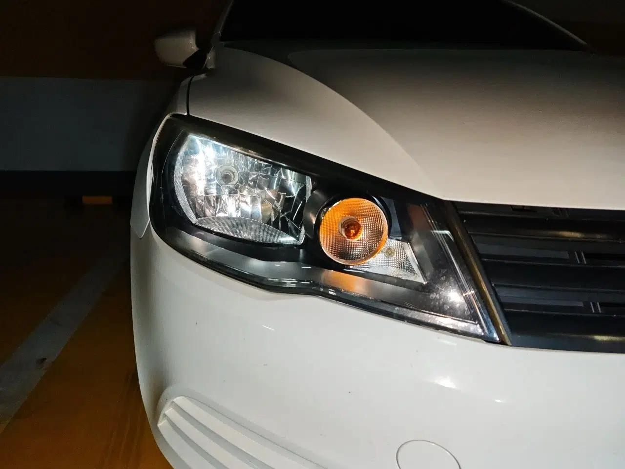 Volkswagen Jetta 2015 1.6L Manual Fashion Edition — миниатюра 7
