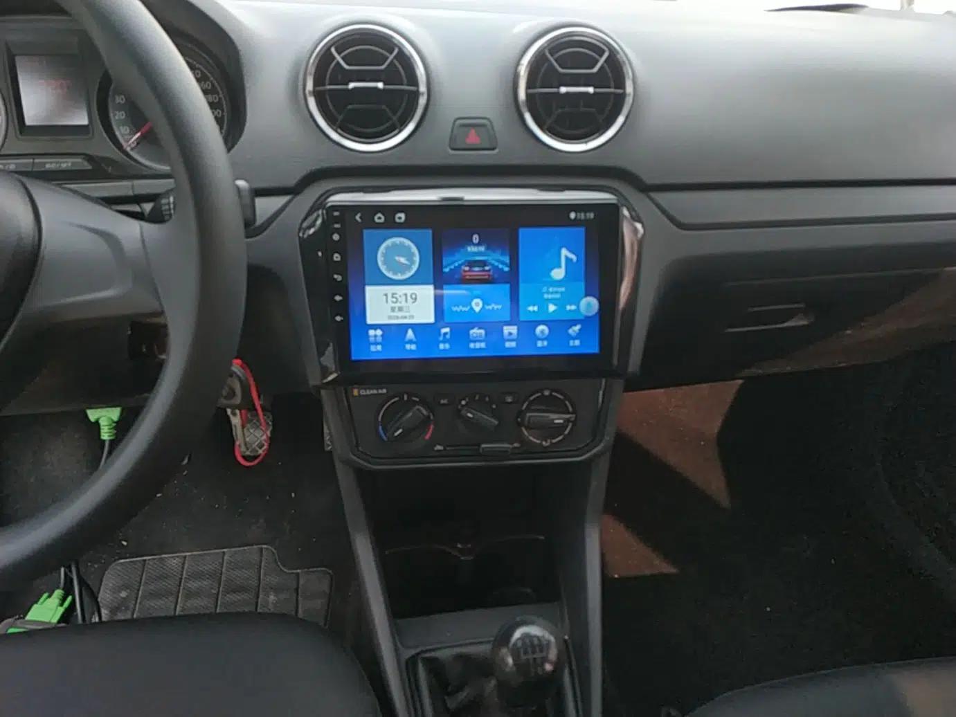 Volkswagen Jetta 2019 Dream Edition 1.4L Manual Fashion Version — миниатюра 16