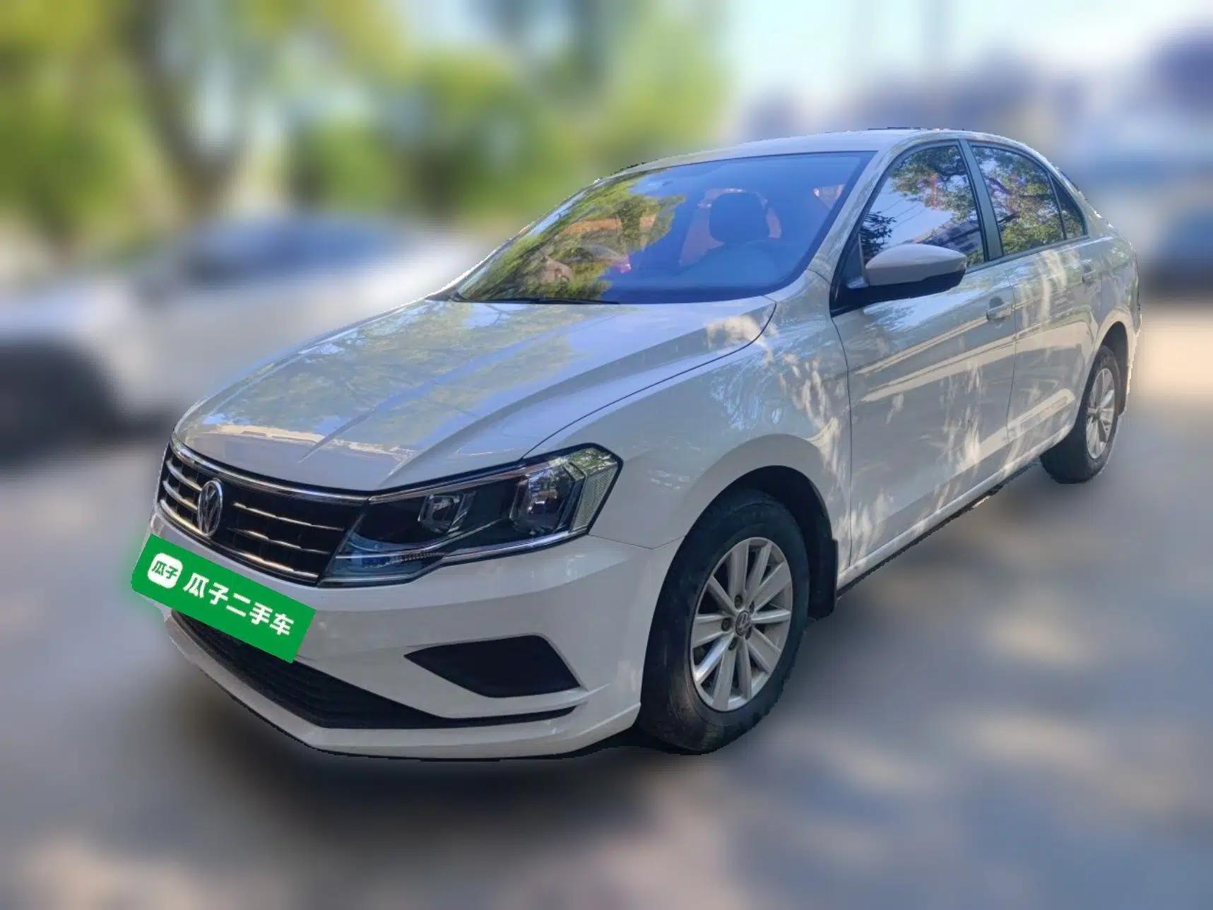 Volkswagen Jetta 2017 1.4L Manual Fashion Edition — миниатюра 1