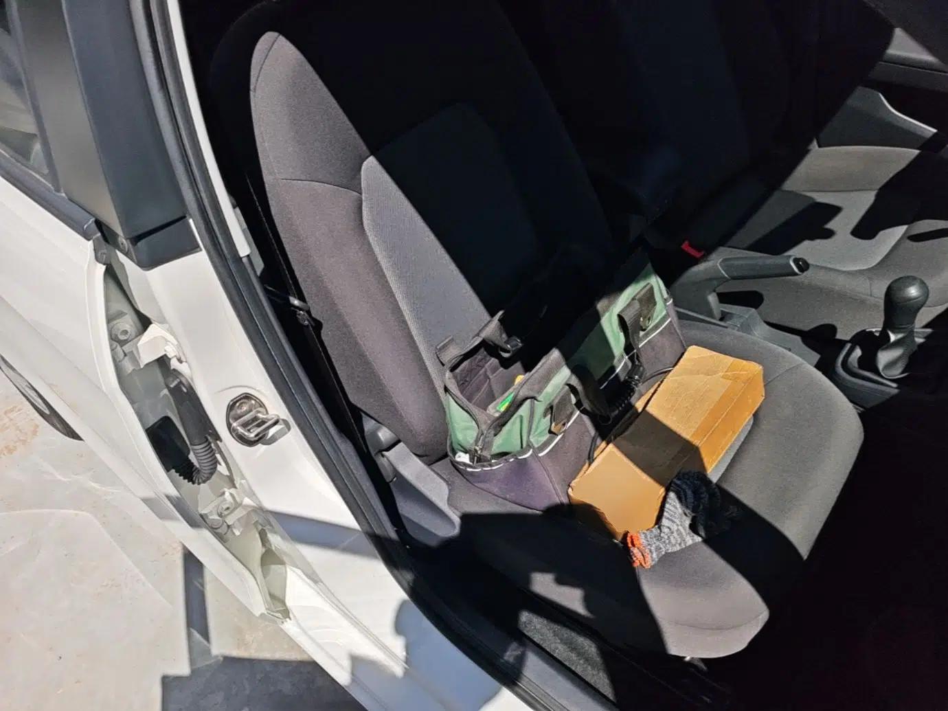 Volkswagen Jetta 2015 1.4L Manual Fashion Model — миниатюра 23