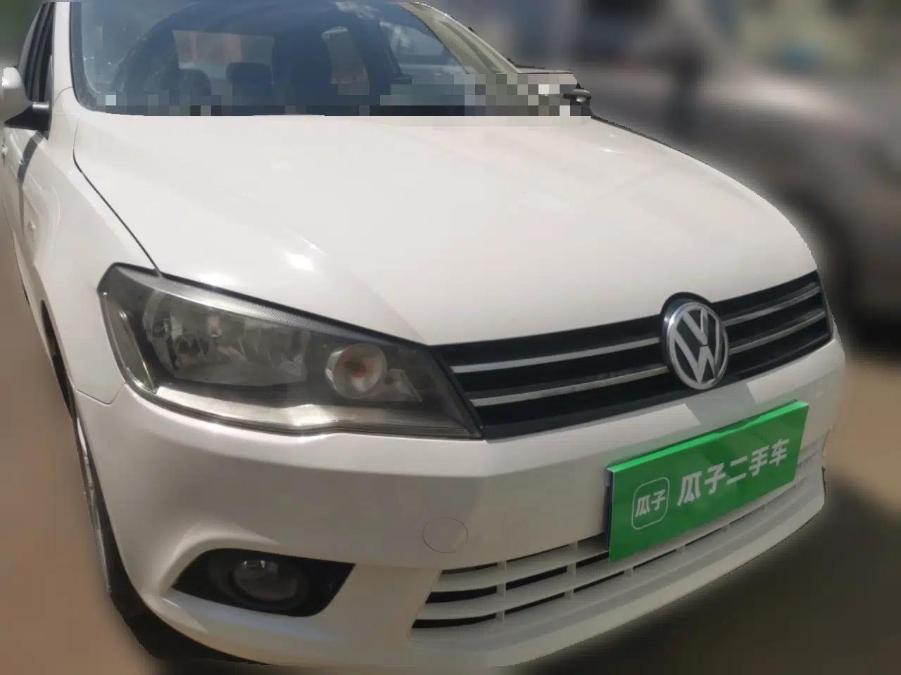 Volkswagen Jetta 2013 1.6L Manual Comfort Model — миниатюра 2