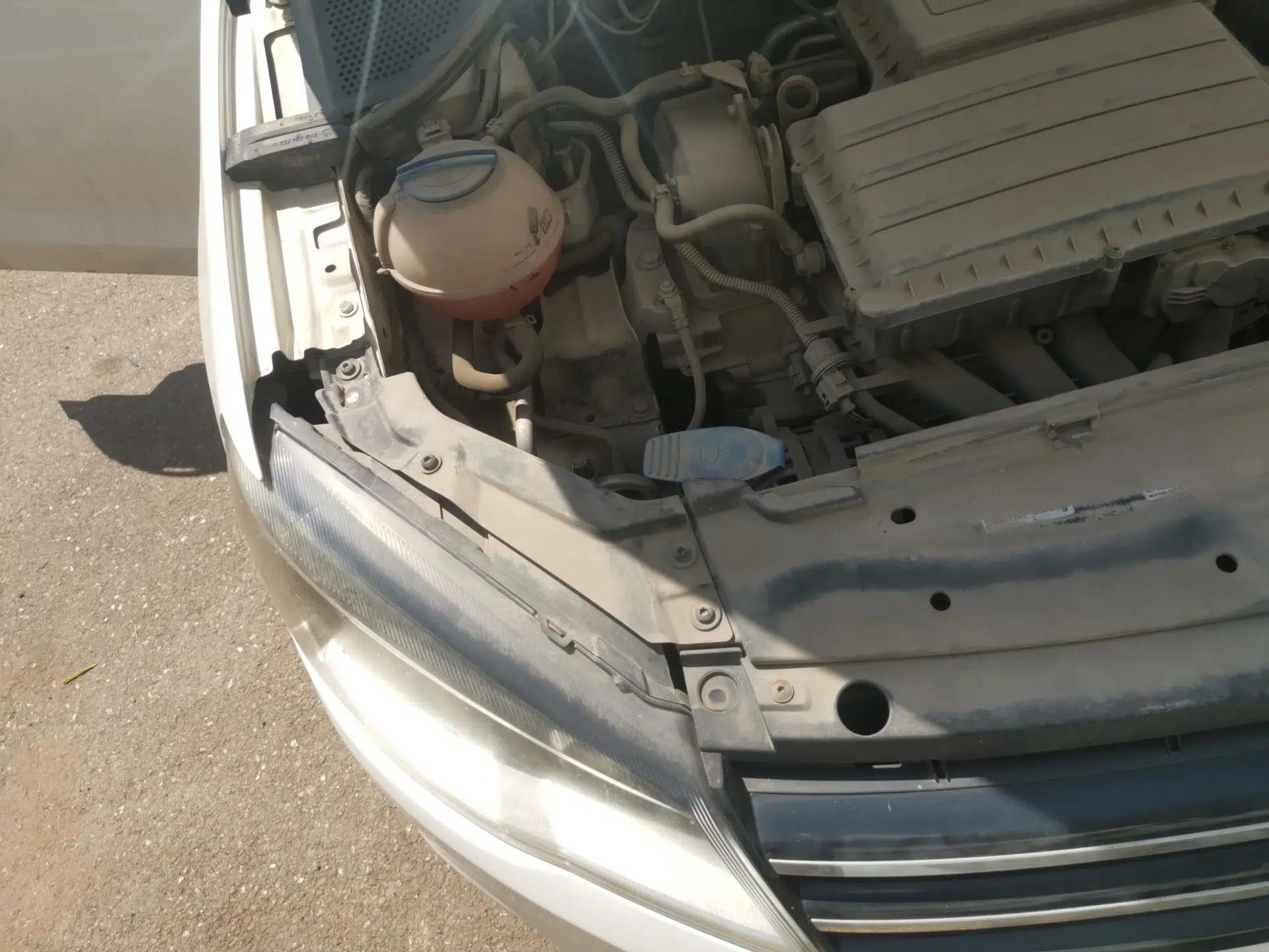Volkswagen Jetta 2013 1.6L Manual Comfort Model — миниатюра 7
