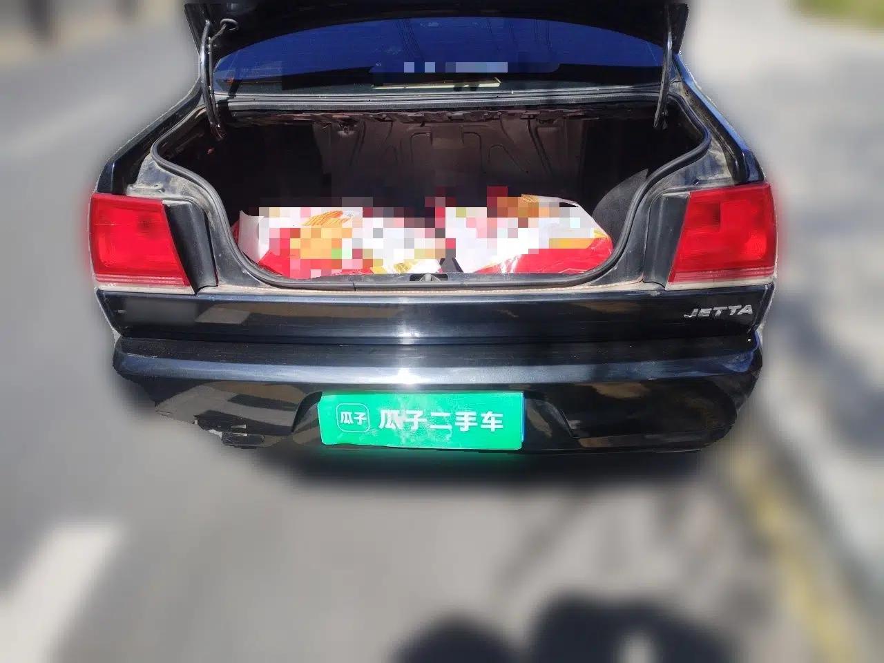 Volkswagen Jetta 2010 1.6L Vanguard — миниатюра 20
