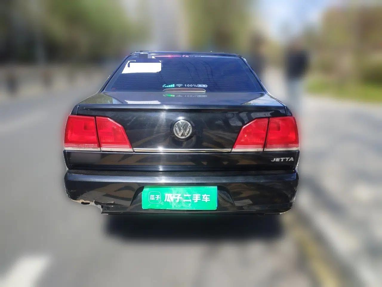 Volkswagen Jetta 2010 1.6L Vanguard — миниатюра 5