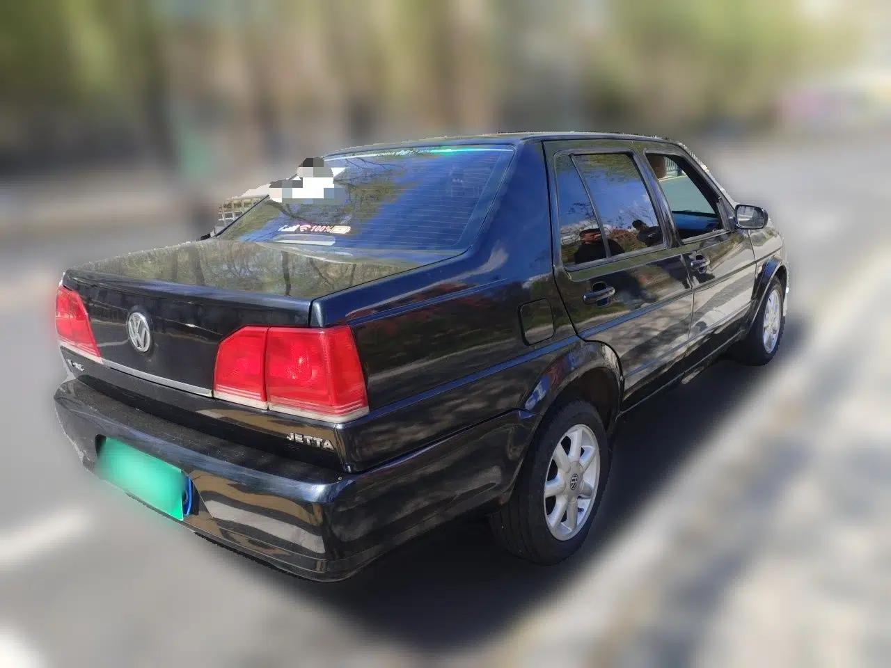 Volkswagen Jetta 2010 1.6L Vanguard — миниатюра 6