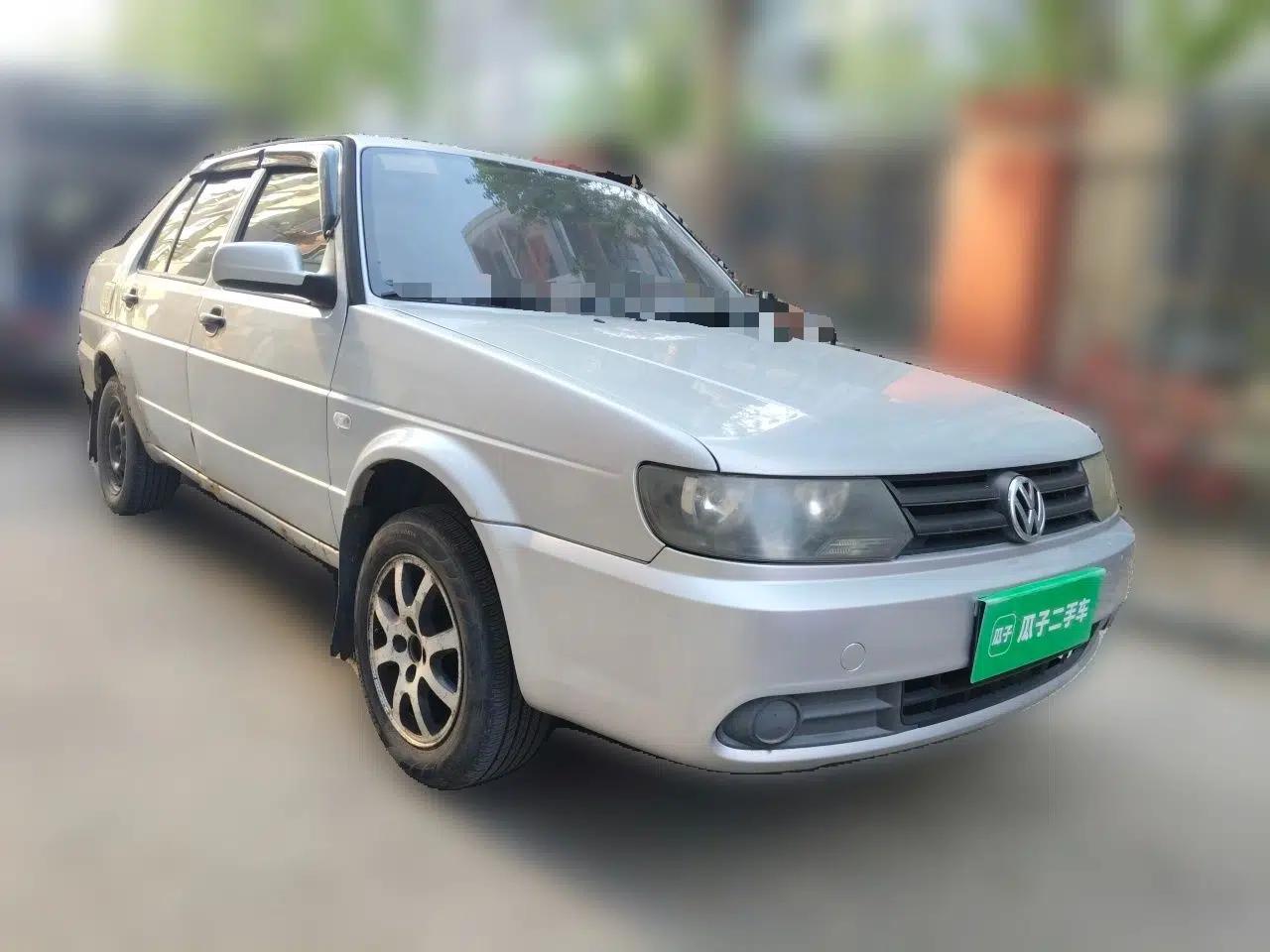 Volkswagen Jetta 2010 1.6L Partner — миниатюра 3