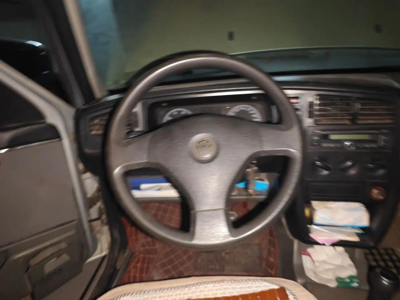 Volkswagen Jetta 2010 1.6L Partner — миниатюра 11