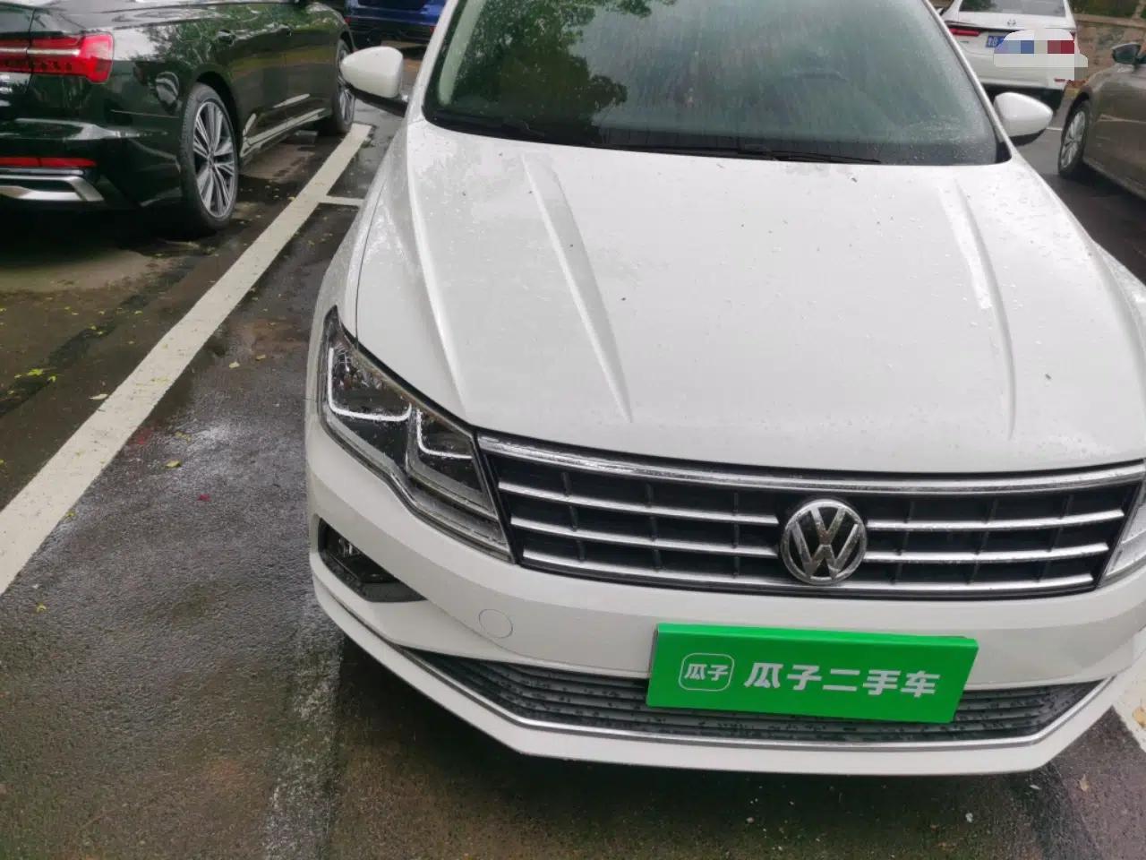 Volkswagen Jetta 2017 1.5L Automatic Comfort Model — миниатюра 7